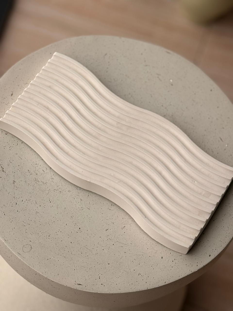 WAVY TRAY
