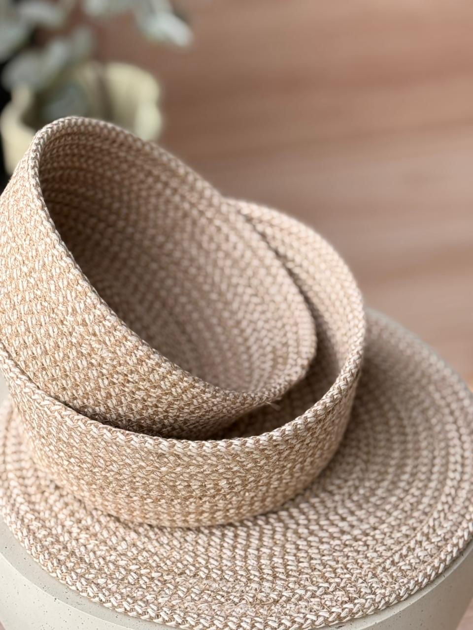 WOVEN POT