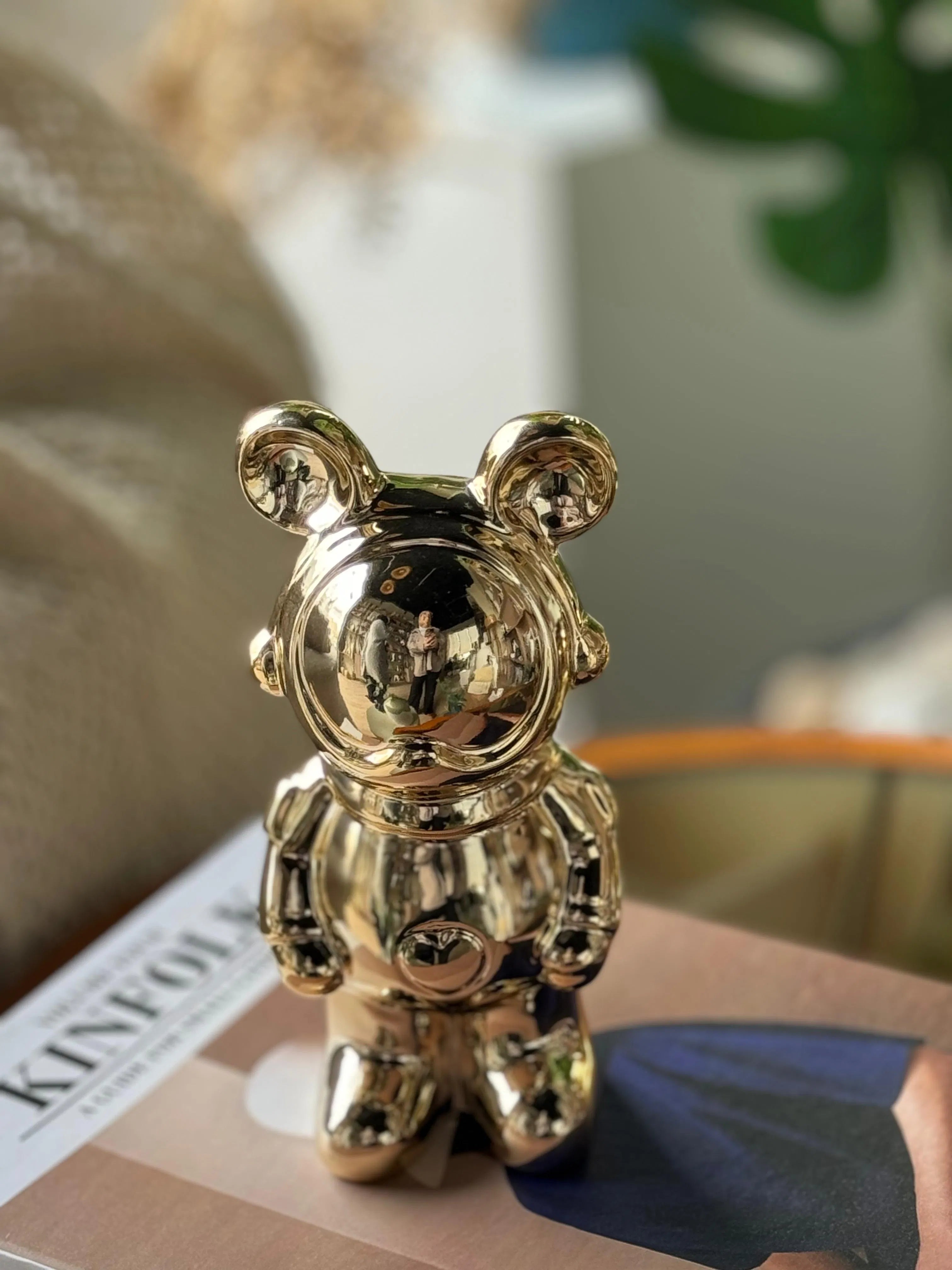 SPACE BEAR
