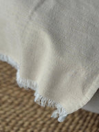 LINEN RUNNER