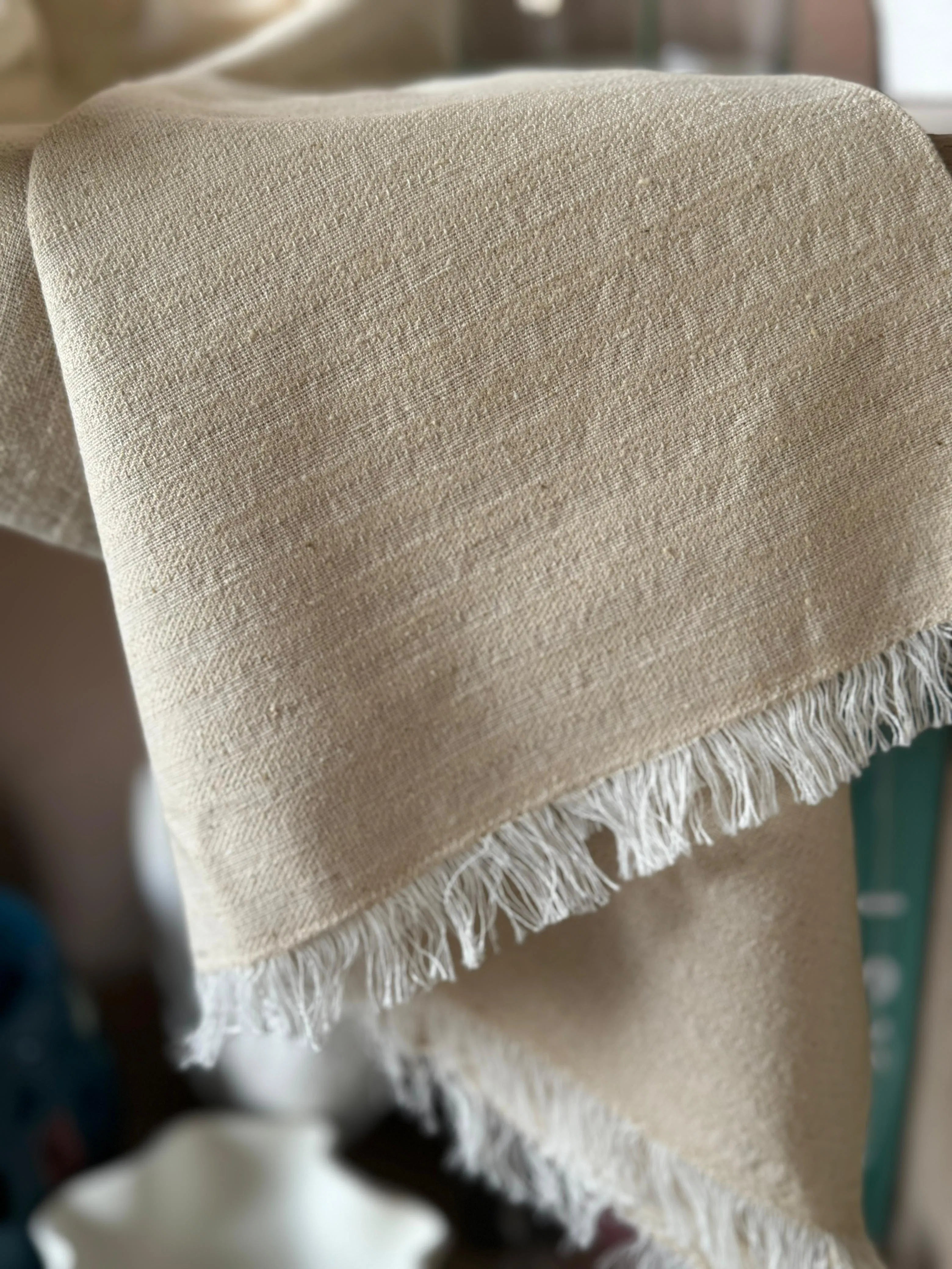 LINEN RUNNER