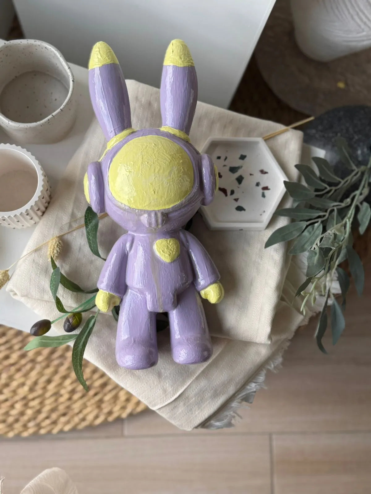 HUGSY