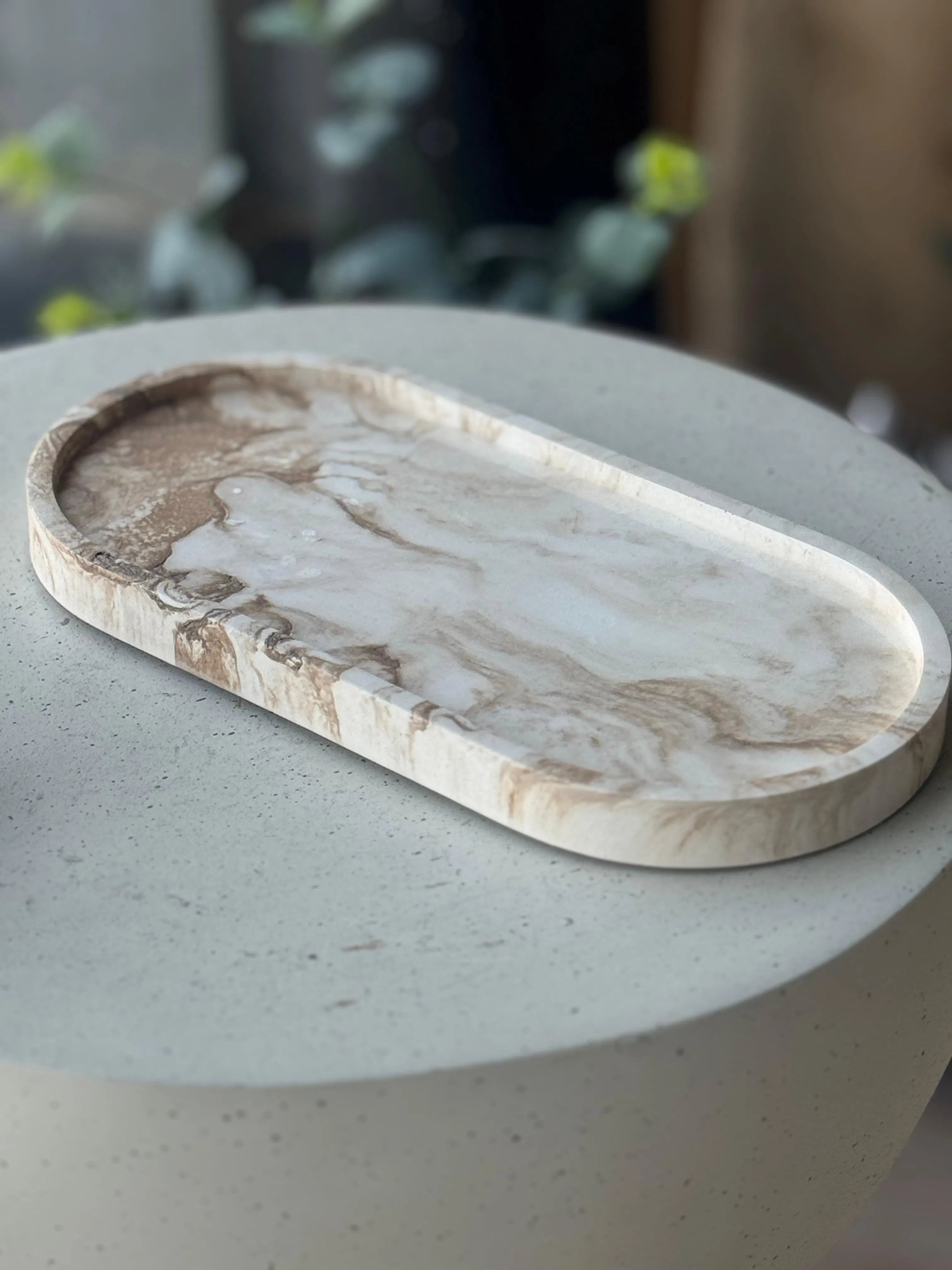 OVAL TRAY